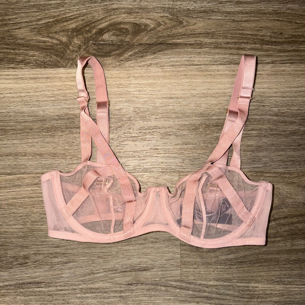 Victoria's‎ Secret Very Sexy Unlined Balconette Bra Pink Mesh 32D 394435-KUV